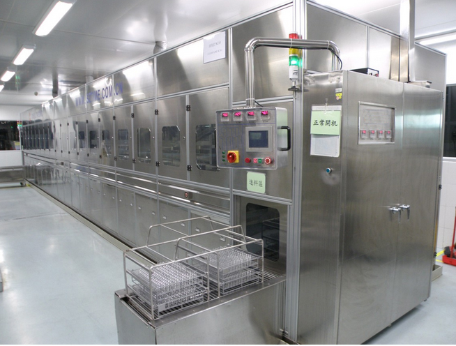 五金行業全自動超聲波清洗線